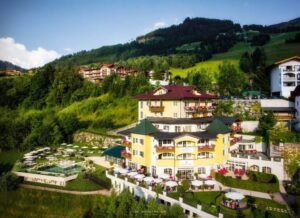 Hotelansicht reduce 300x218 - Hotelansicht reduce