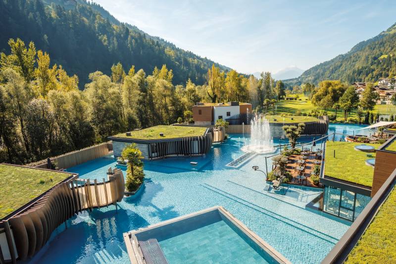 Quellenhof See lodge c Stefan Schwabl reduce - QUELLENHOF LUXURY RESORTS