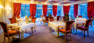 3 grandhotel lienz restaurant wolfgang supper 300x138 - 3_grandhotel_lienz_restaurant_wolfgang_supper
