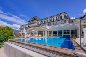 Grand Hotel Lienz pool neu reduce 300x200 - Grand Hotel Lienz pool neu reduce