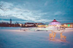 Therme Laa Winter Copyright Marek Gavlak reduce 300x200 - Therme Laa Winter Copyright Marek Gavlak reduce