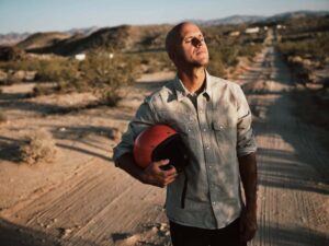 MILOW c Charlie De Keersmaecker reduce 300x225 - MILOW (c) Charlie De Keersmaecker reduce